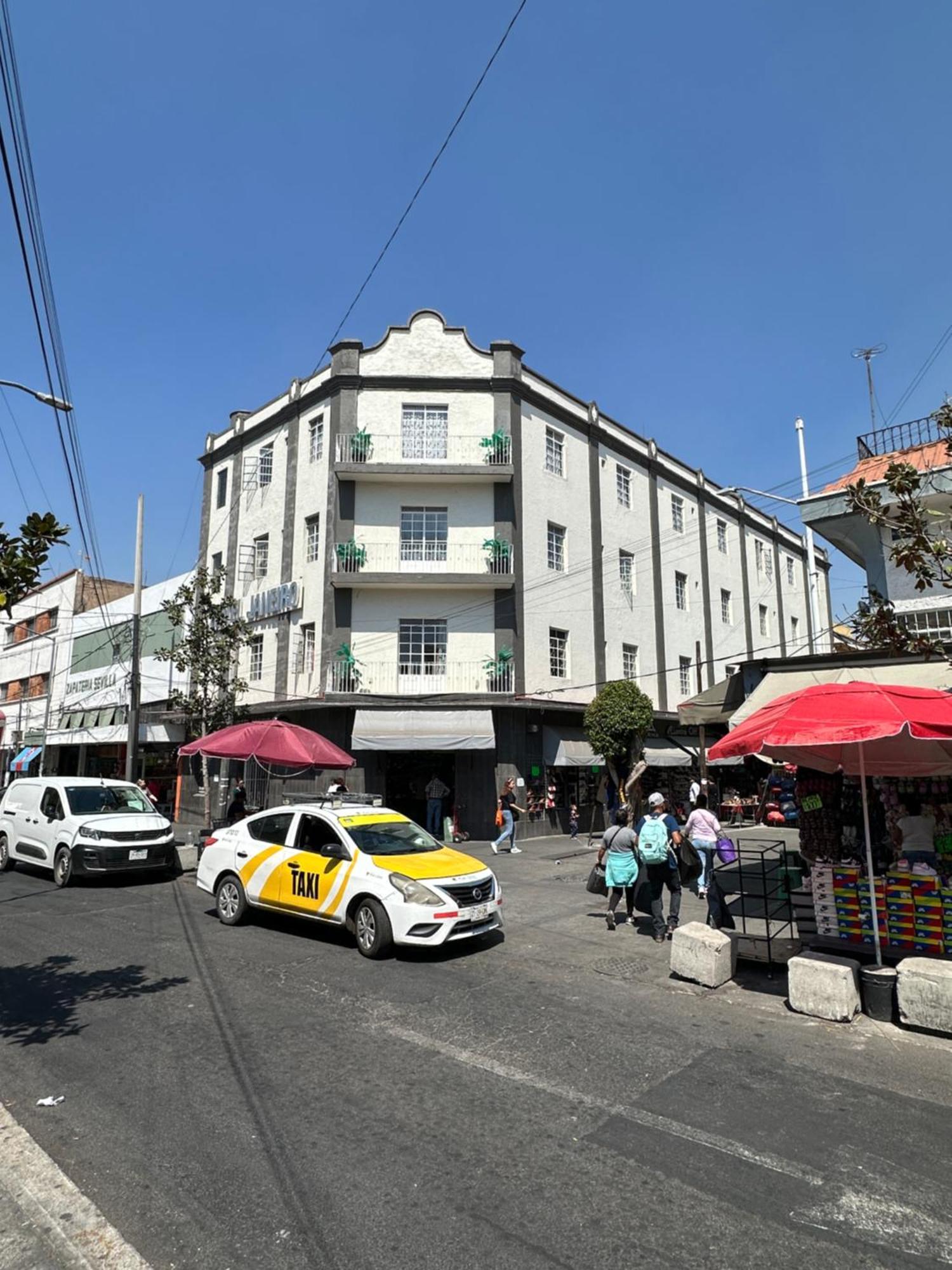 Hotel Janeiro Guadalajara Bagian luar foto